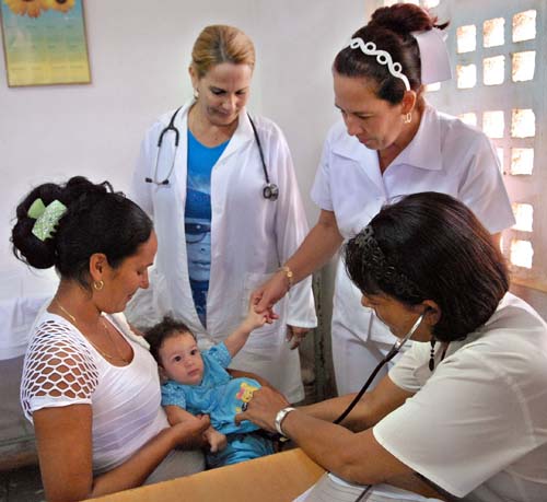 Médicos cubanos  w564w6