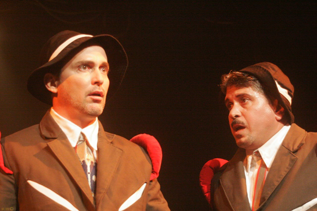 Renecito de la Cruz y José Ignacio León en Ñaque o de piojos y de actores.