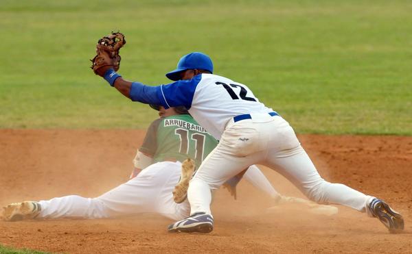 Industriales Vs Cienfuegos Playoff - 01