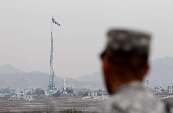 Frontera entre Corea del Norte y de Sur - Soldado de EEUU