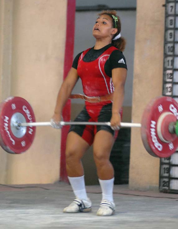 Yasleidy Muñiz - Levantamiento de peses femenino