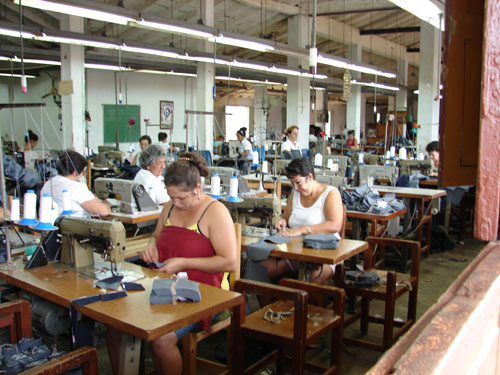 Frábrica textil cubana