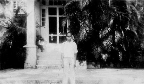 René Villareal en su adolescencia 