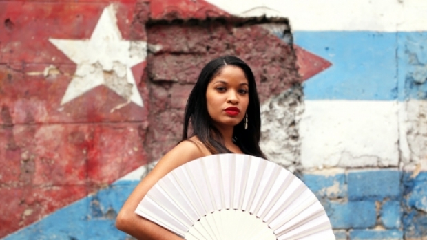 Luna Manzanares-Carmen la Cubana