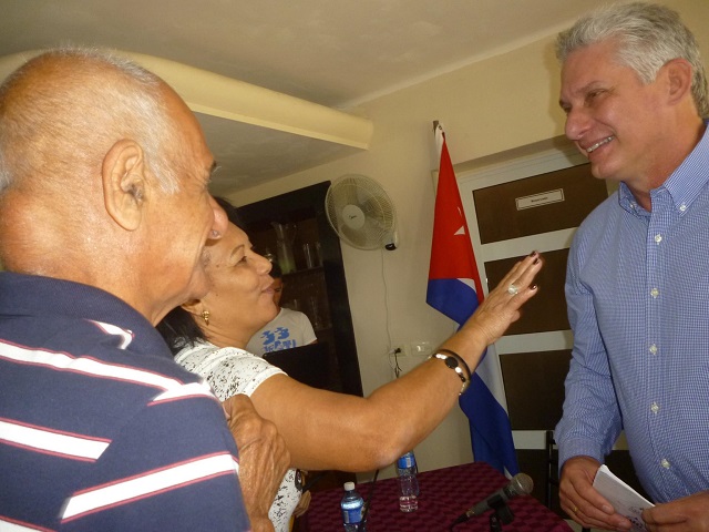 Visita electores- Villa Clara-Miguel Díaz Canel1