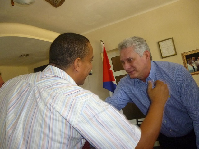 Visita electores- Villa Clara-Miguel Díaz Canel2