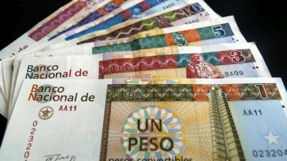 pesos-convertibles-CUC-moneda-cuba-580x326