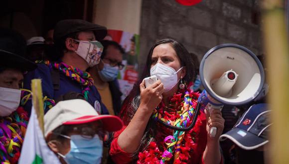 Candidata progresista-Verónika Mendoza