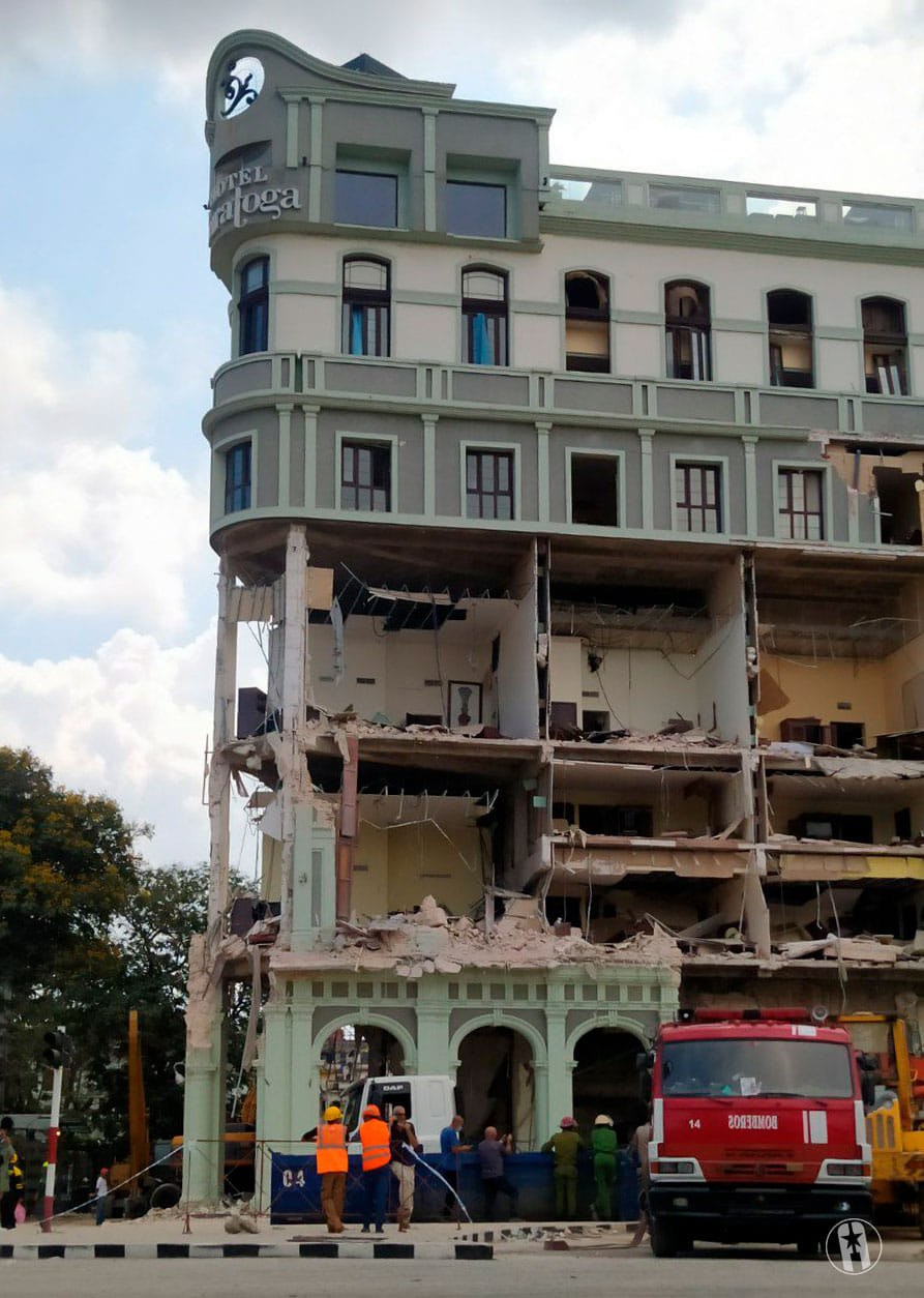 Hotel saratoga tras explosión