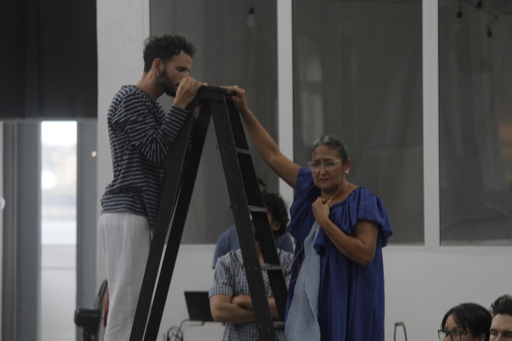 Actores y actrices de la obra El Collar