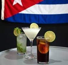 Coctelería clásica cubana 