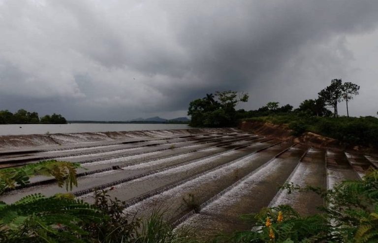 Tormenta Idalia en la Isla