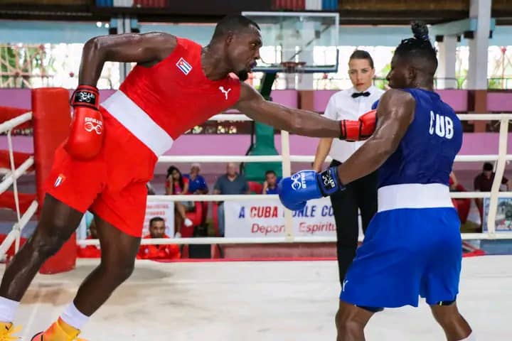 El Boxeador Julio César la Cruz