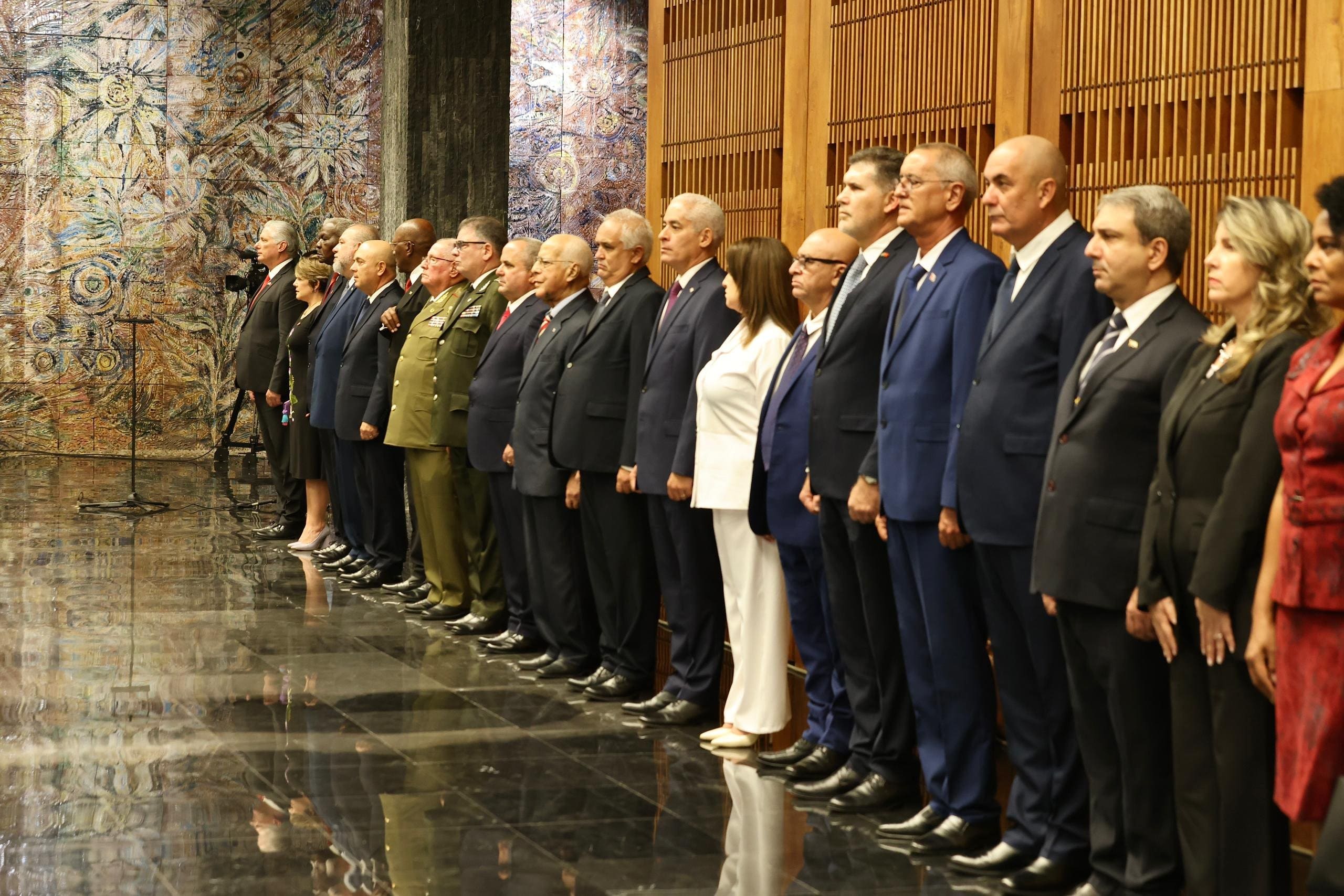 Cuba y Vietnam: Se abre una nueva Era en la cercanía mutua. Cuba y Vietnam: Se abre una nueva Era en la cercanía mutua.