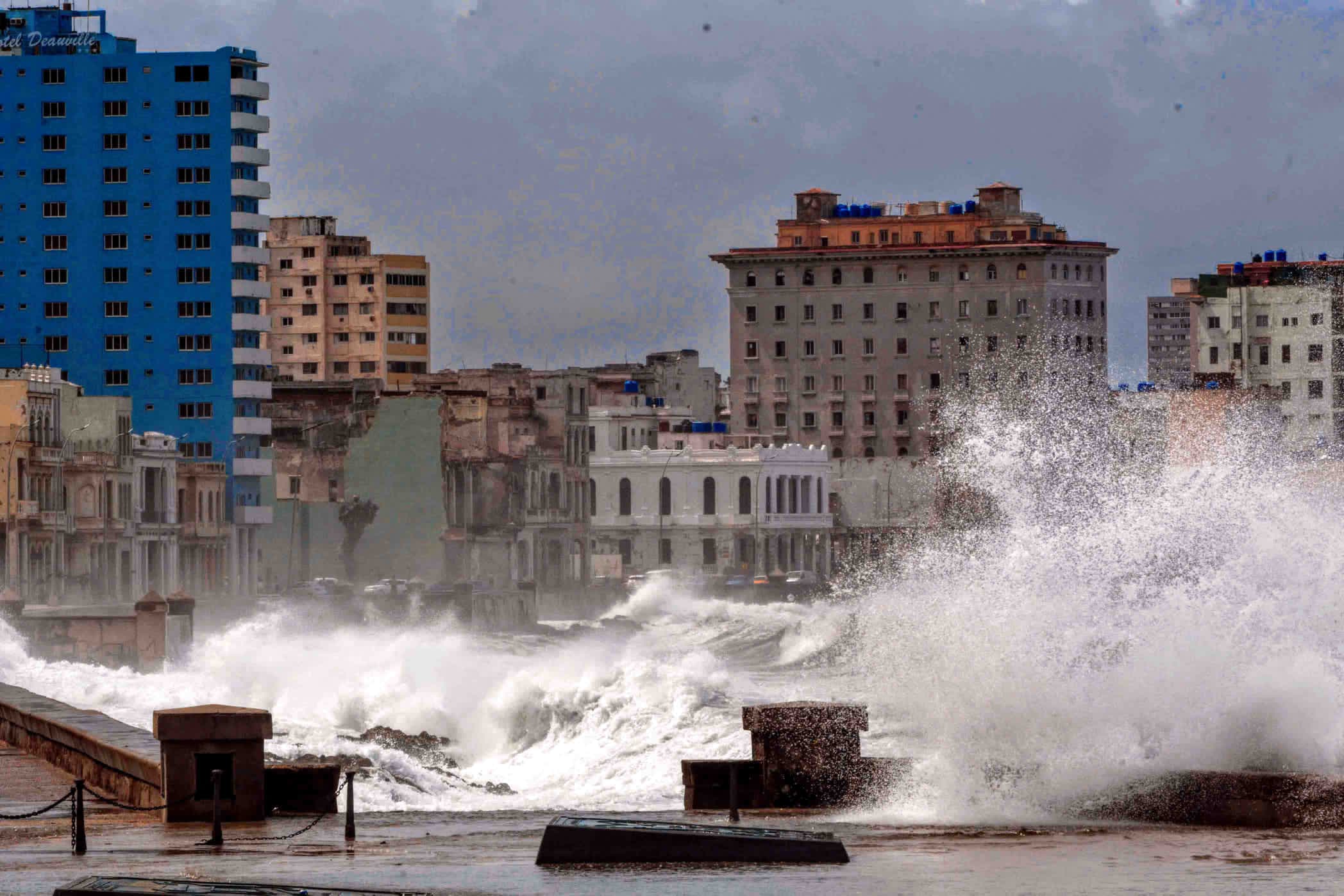 Inundaciones y afectaciones en Cuba por las fuertes lluvias.
