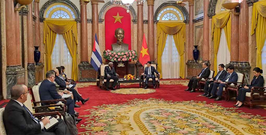 Líderes de Vietnam valoran altamente visita de Esteban Lazo