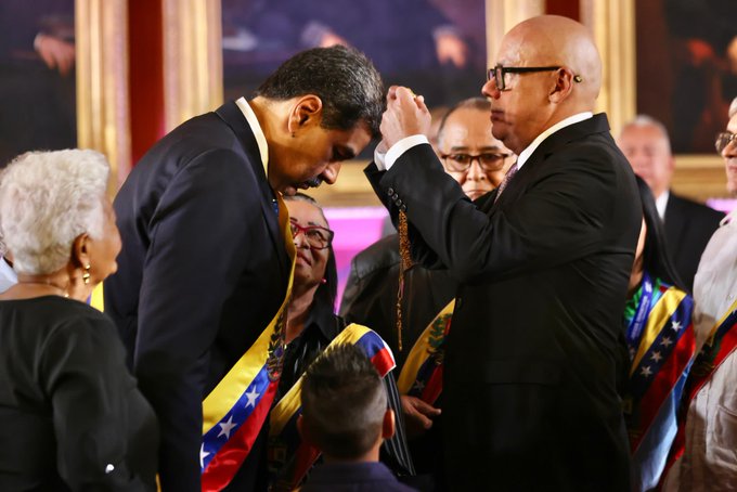 Acto de Juramentaión de Nicolás Maduro (Tomado del Sitio Presidencia Cuba) de 