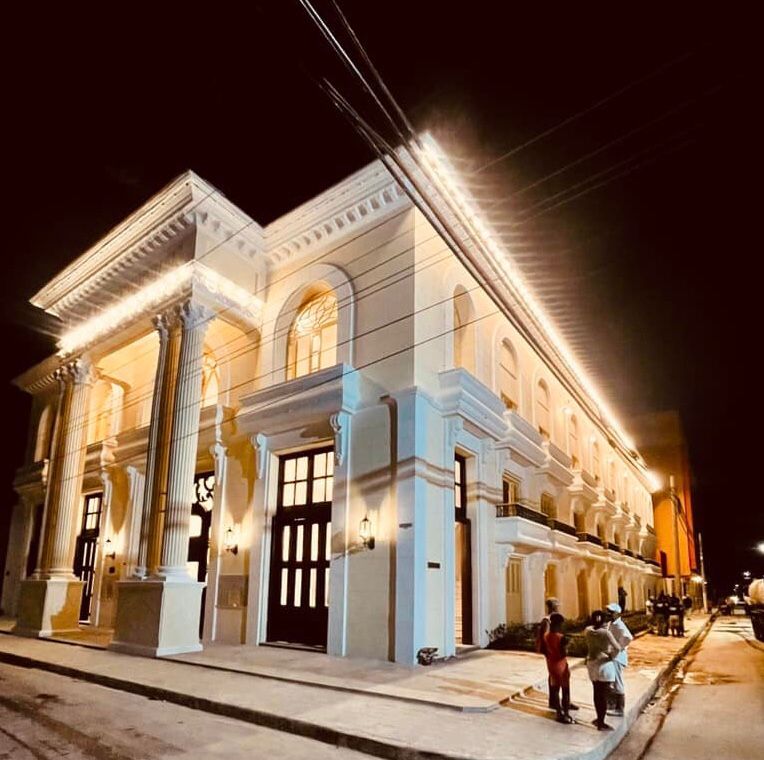 Renovada imagen del Teatro Principal de Ciego de Ávila Renovada imagen del Teatro Principal de Ciego de Ávila