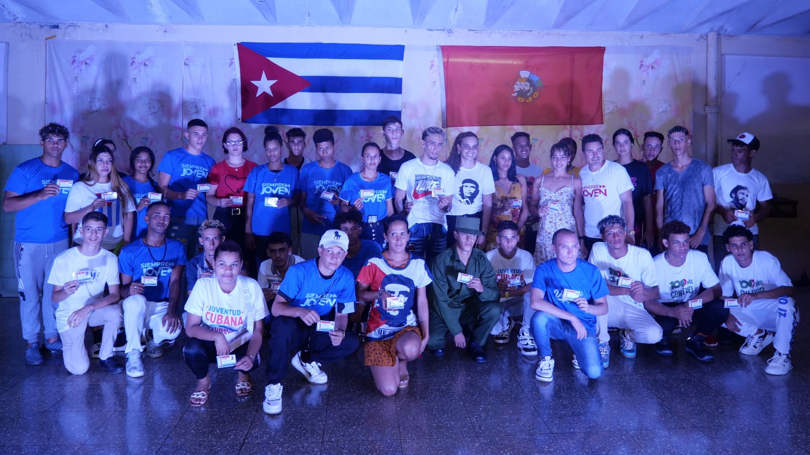 Los jóvenes en Birán Los jóvenes en Birán