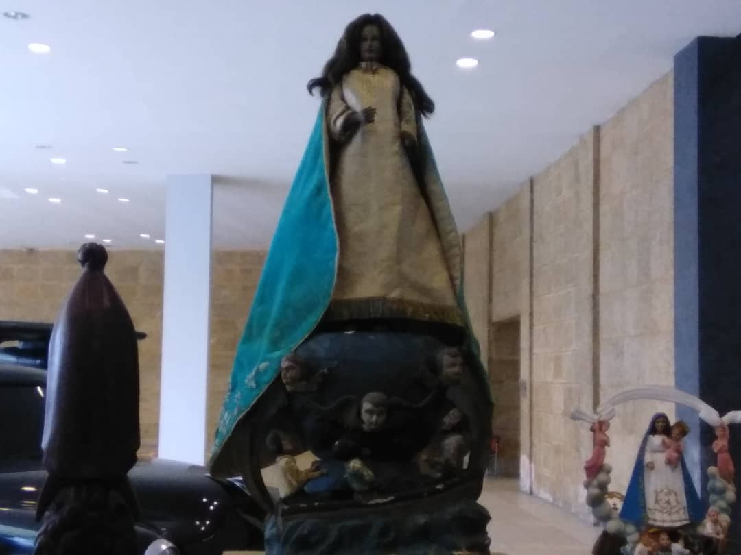 "Ave María", ofrenda a la patria toda