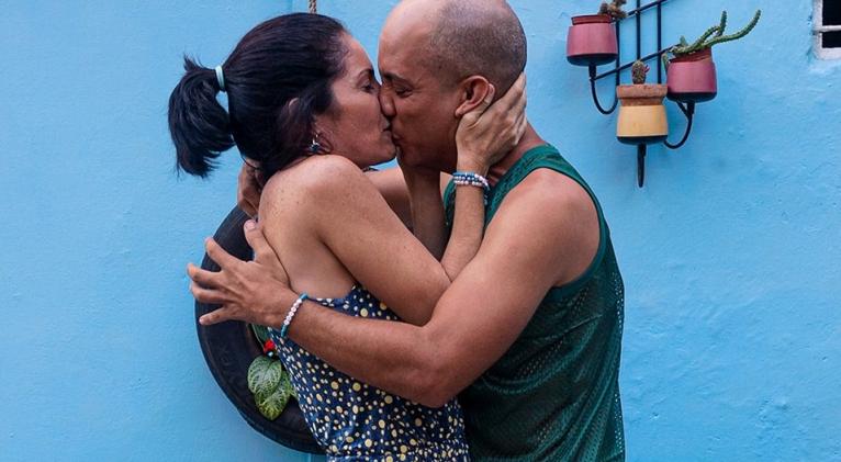 Pascual y María Luisa o Pipo y Muñeca, personas en situación de discapacidad intelectual devenidos personajes de la telenovela cubana El derecho de soñar. Pascual y María Luisa o Pipo y Muñeca, personas en situación de discapacidad intelectual devenidos personajes de la telenovela cubana El derecho de soñar.