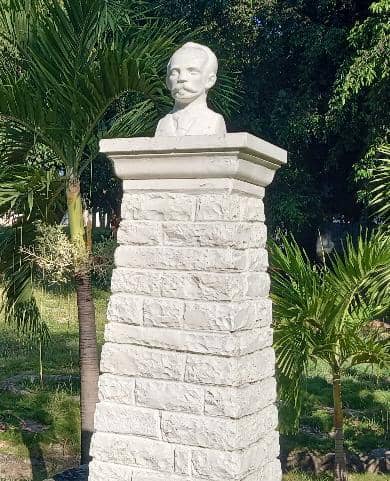 Busto actual de José Martí