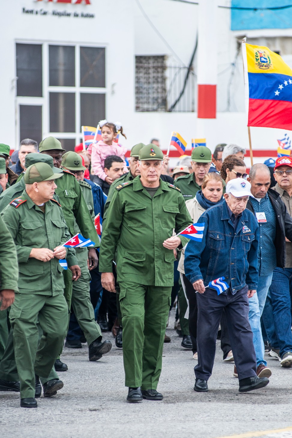 Marcha en la Tribuna Antimperialista por nuestros 32 combatientes caídos