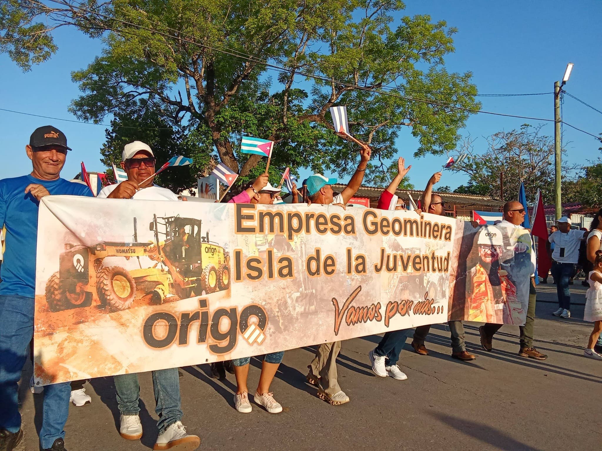 Desfile por el primero de mayo 