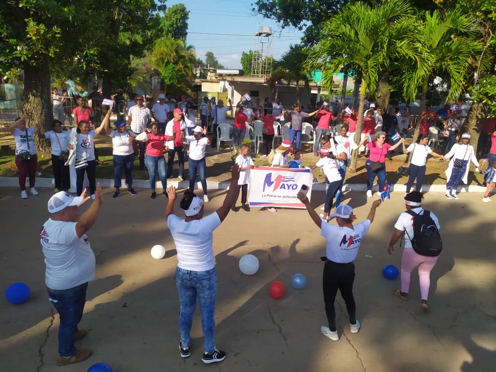 Desfile por el primero de mayo 