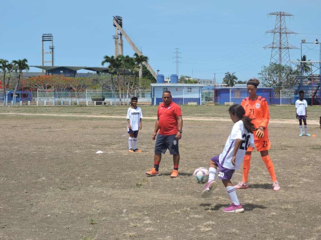Reinas de la cancha